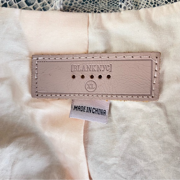 Blank NYC Anniversary Pink Snake Skin Blazer - Picture 7 of 9